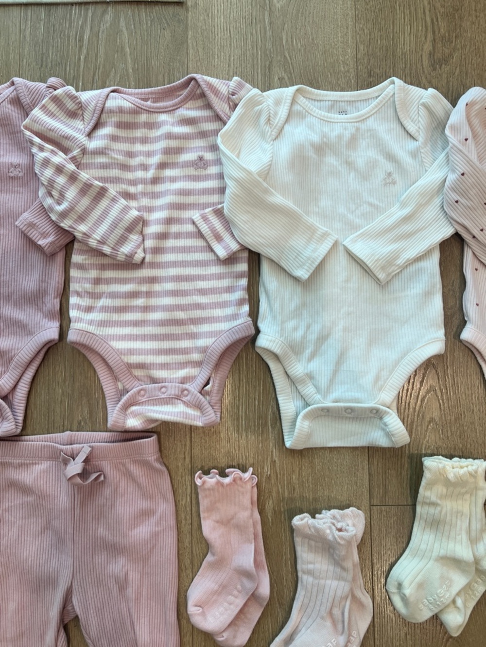 GAP Baby Ribbed Long-Sleeve One-Pieces and Pants Set in Pink and Cream - Picture 3 of 9